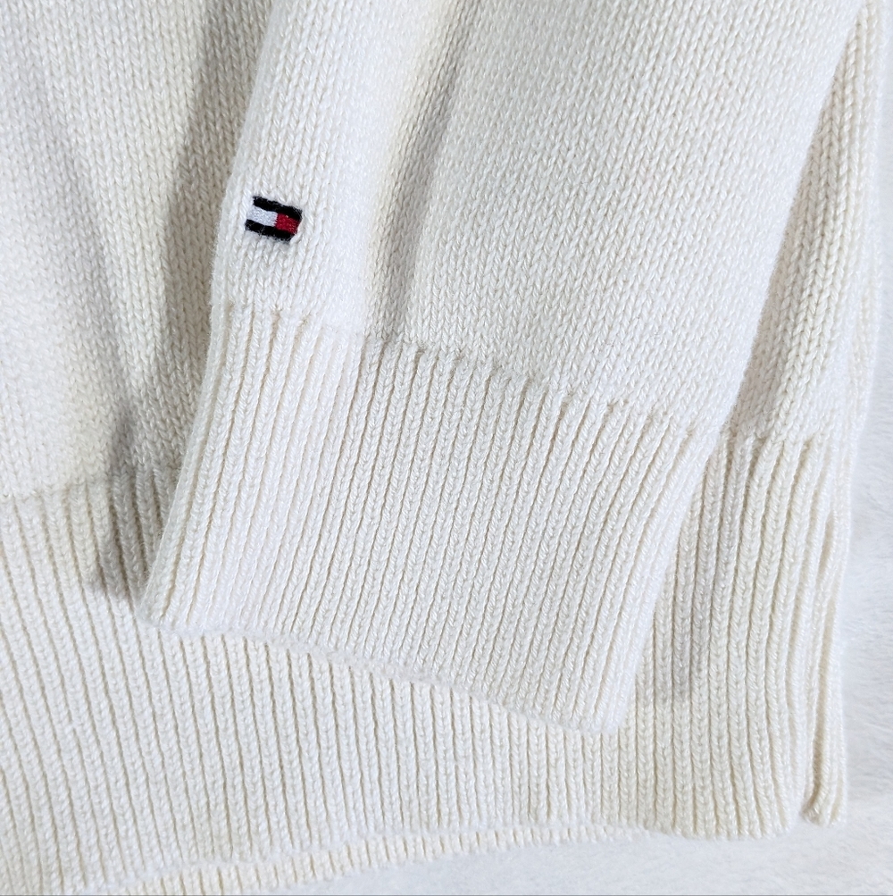 2013 Tommy Hilfiger Sequin Logo 100% Cotton V Neck Knit Sweater Size XS - Picture 6 of 12